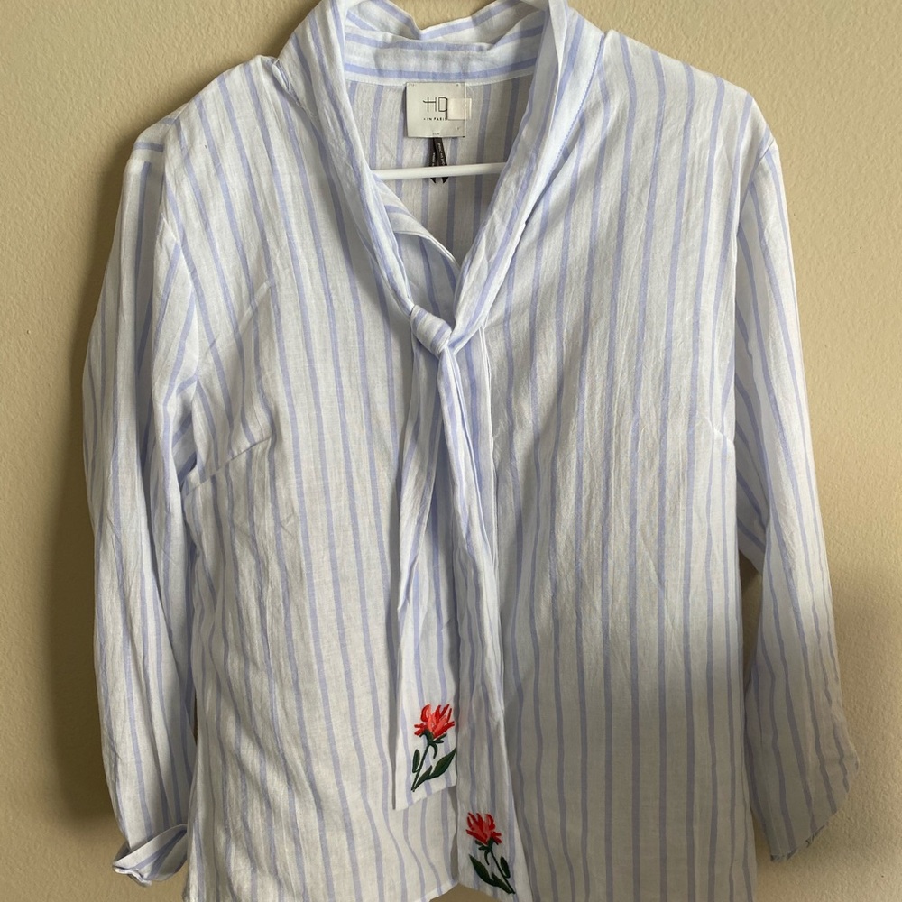 Blouse with embroidered ties